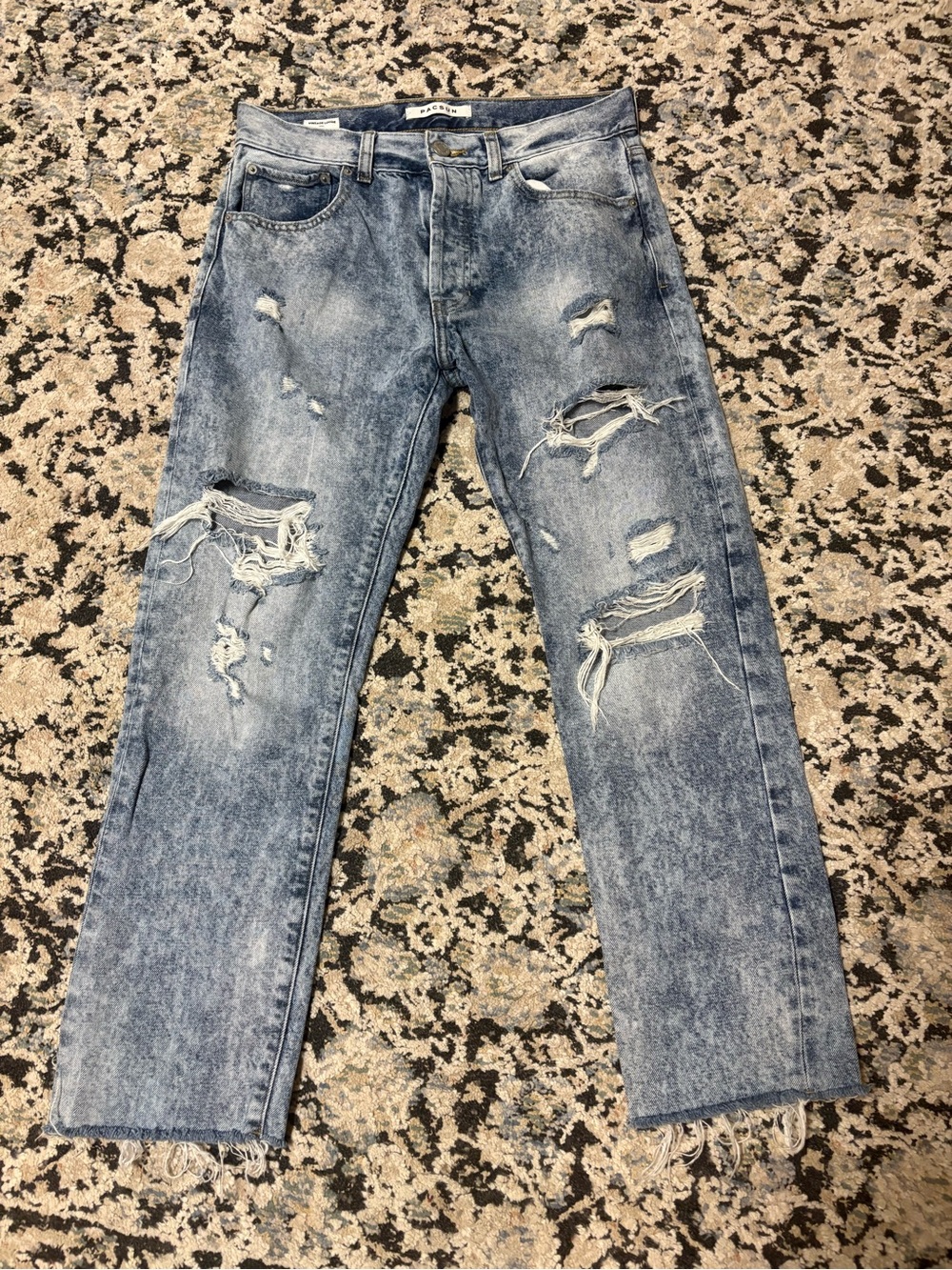 Women’s PacSun Distressed Light Blue Washed Jeans
